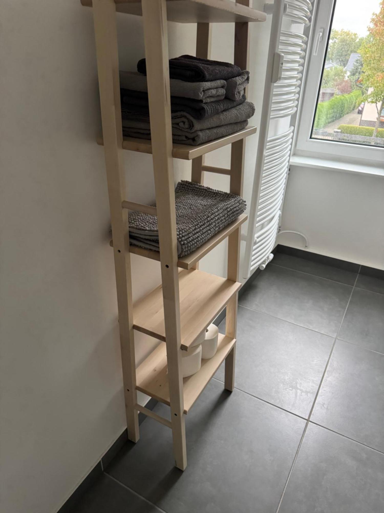 Fc-Apartmenthaus Falkensee Mit Grossem Garten Und Pkw Stellflaechen ภายนอก รูปภาพ